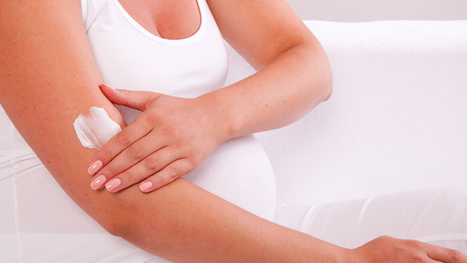 Чешутся кисти рук и шея во время и после беременности